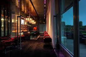 Top Places in Delhi to explore at night