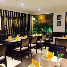 Top Places in Delhi to explore at night