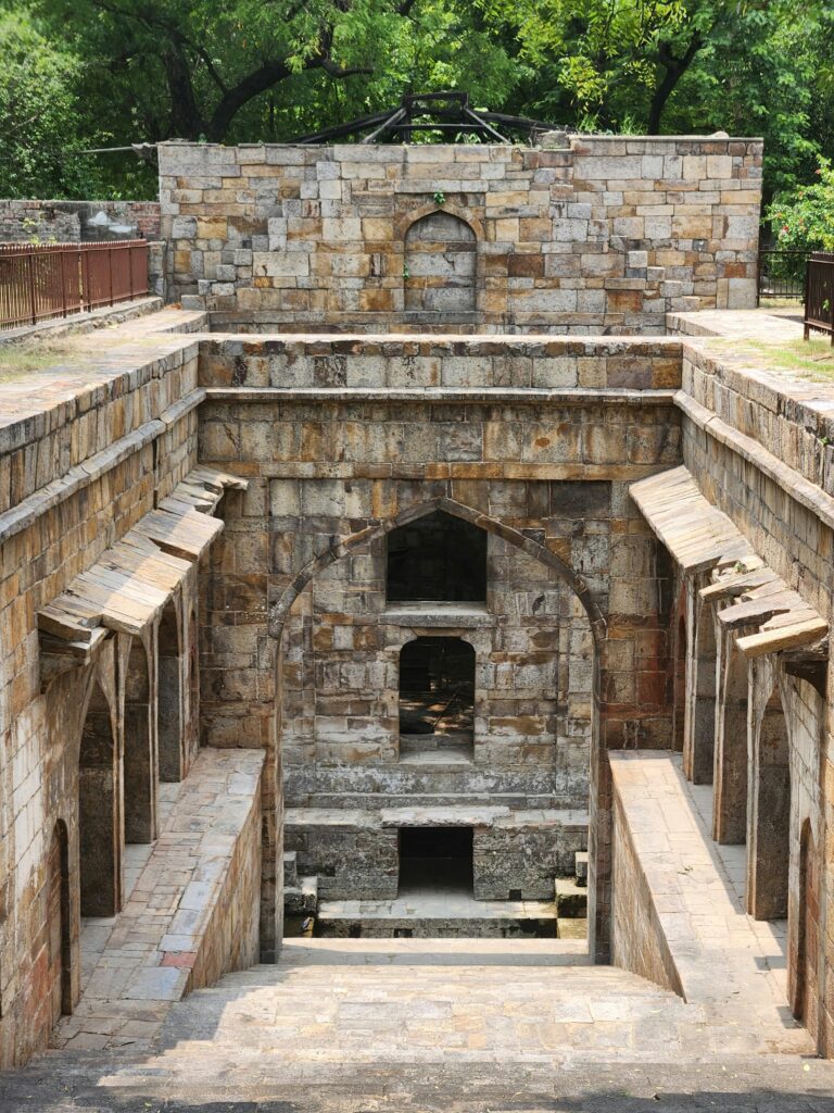 Agrasen Ki Baoli- best picnic spots in Delhi